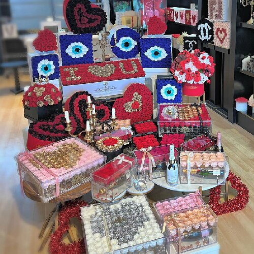 Eternal roses in a box with heart design, gift for women